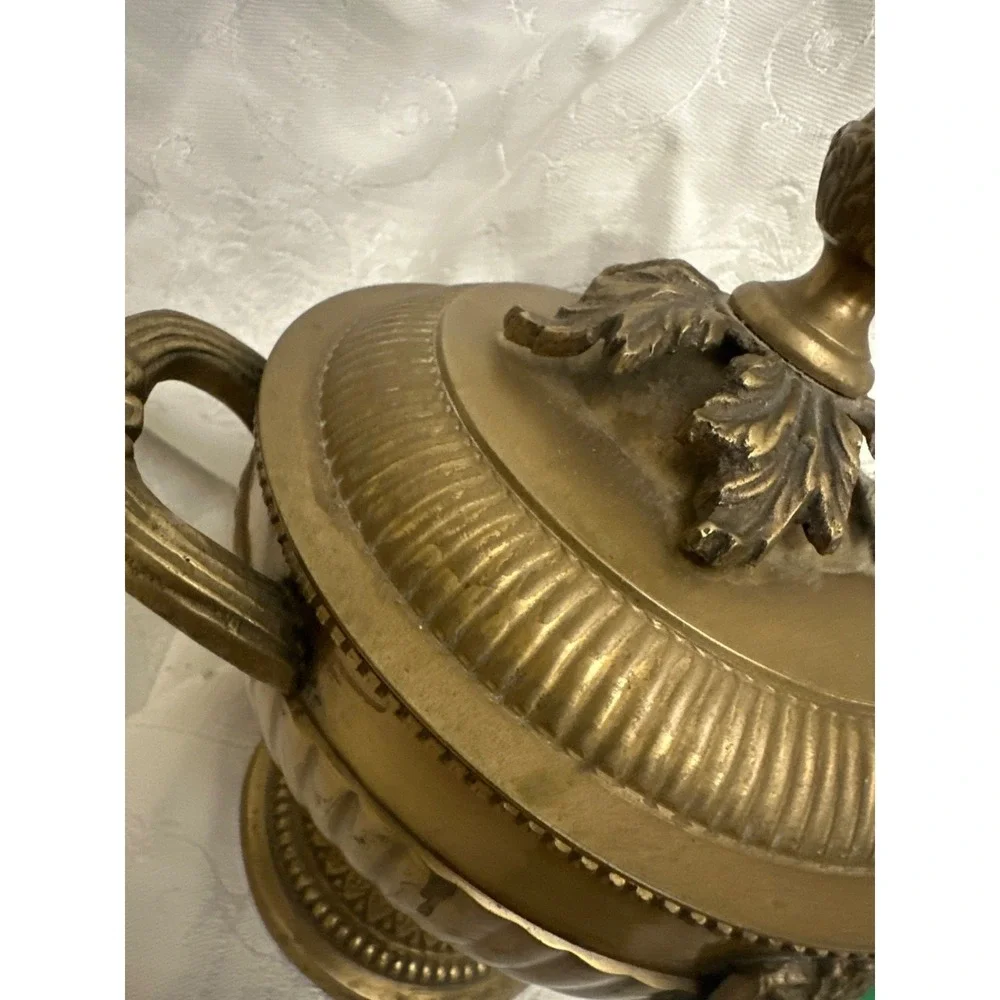 Antique Brass Lion Head Urn With Lid‎ & Handles